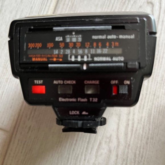 Camera - Picture 5 of 9